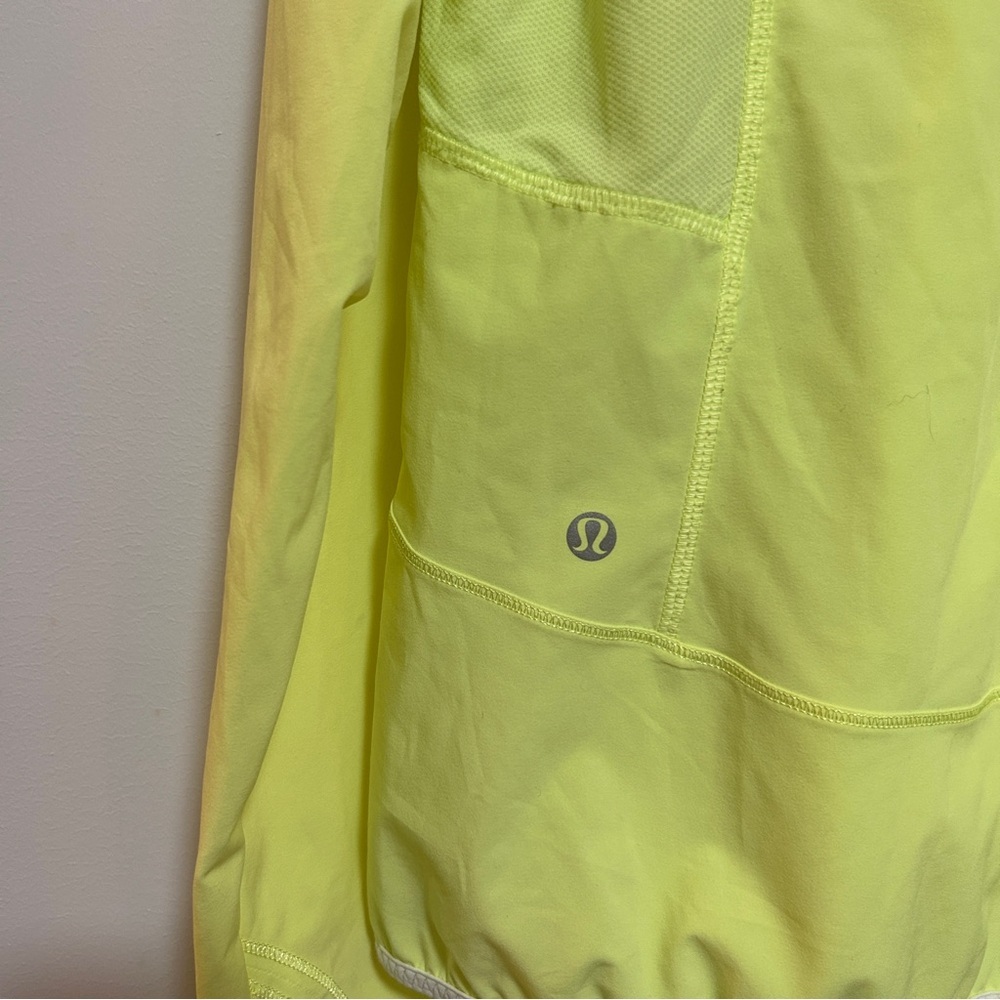 Lululemon Run Stash & Dash Pullover - Picture 4 of 7